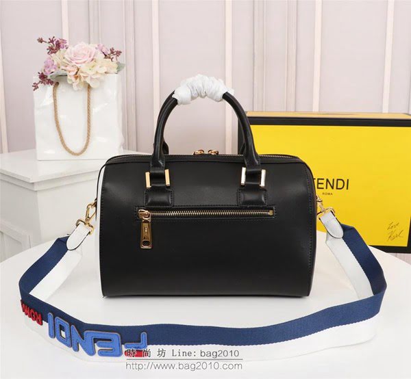 FENDI女包 最實力經典款式 原版牛皮 手提斜挎包 芬迪女手提袋  fdz2022